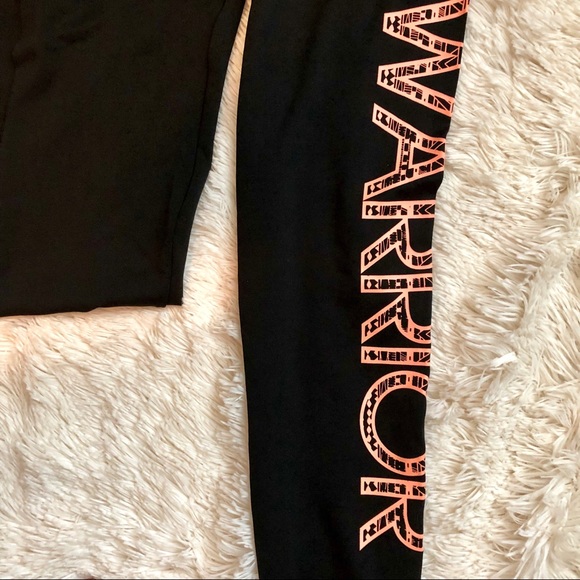 NWT Women’s Athleisure Leggings - size L/XL - Picture 2 of 4